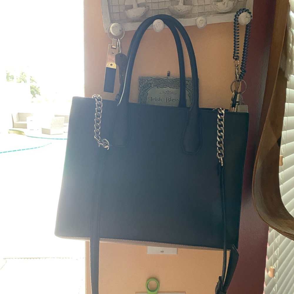 Nine West Black and Tan Bag